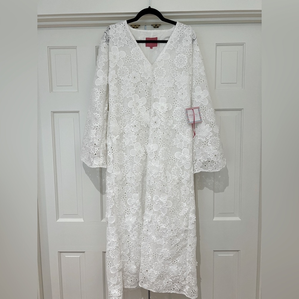 NWT Marié by Victoria Dunn Lace Appliqué Caftan Maxi Dress - size SMALL
